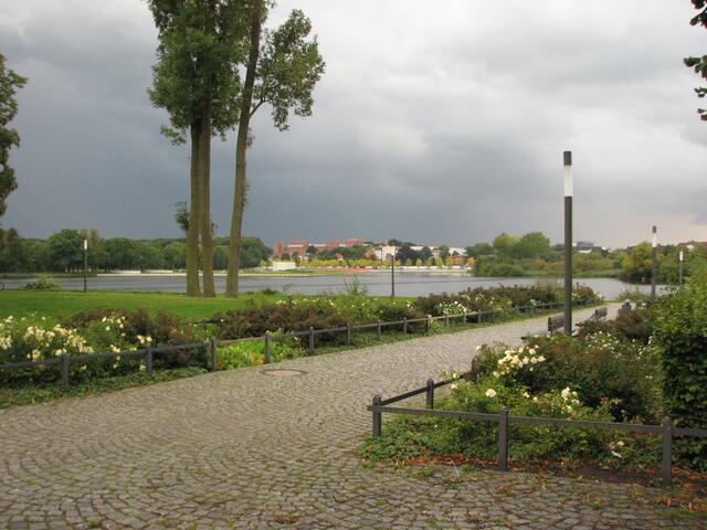 Blick über den Burgsee