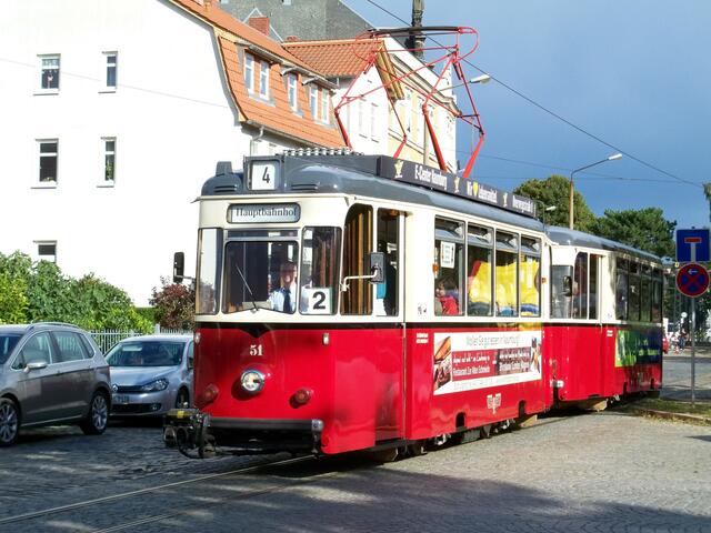 Wagen 51 und Beiwagen 19 Poststraße
