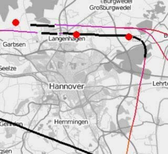 Flugspur des Landeanflugs TUI85Y 14.08.17 00:30