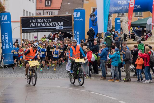 15. Friedberger Halbmarathon 2017 - Start