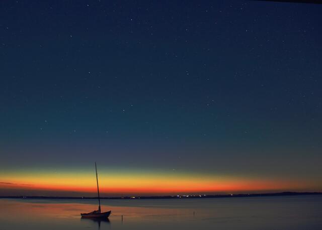 Herbstnacht am See