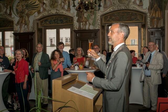 25 Jahre Städtepartnerschaft Friedberg (Bayern) / Chippenham (UK) - Friedbergs Bürgermeister Roland Eichmann bei der Festansprache