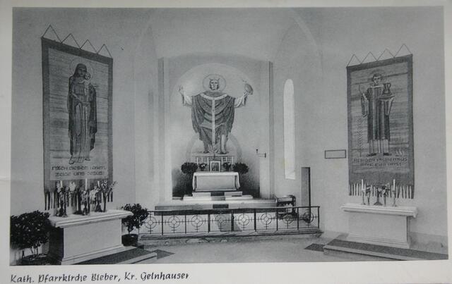 Kath. Pfarrkirche Bieber in den 50er Jahren des vergangenen Jahrhunderts.