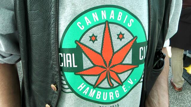 Andreas Gerhold - im Nebenberuf Betreiber des Cannabis Social Club Hamburg e.V. - der sich u.a. für die Legalisierung von Hanf zu medizinischen Zwecken einsetzt