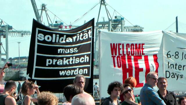 Das sei in der Geschichte der Protestbewegung ein Mittel der 68-iger Studentenbewegung gewesen. Das war auch ein politisches Mittel der Anti-AKW Bewegung der 70iger Jahre - mit dem Ziel des Ausstiegs aus der Atomkraft - da herrscht mittlerweile Regierungskonsens.