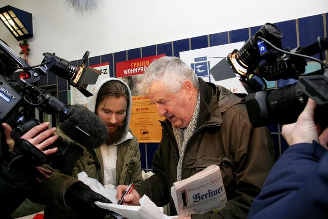 Berliner Bahnofsmission im Dezember 2007 - da gings mir noch sehr gut. 3 Jahre später verlor ich selbst die Wohnung. Gekündigt wegen Eigenbedarf ...