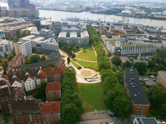 Blick vom Hamburger Michel über Hamburg