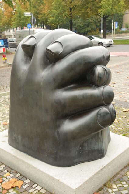 "Großer verletzter Kopf"