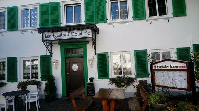 Der Gasthof Reinhold in Lieberhausen . Hier wurde das Kaminzimmer für die St.Kennedy Folge zum Jagdzimmer umdekoriert