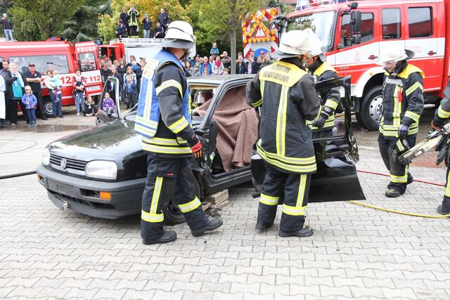 Die linke Türe ist bereits weg.