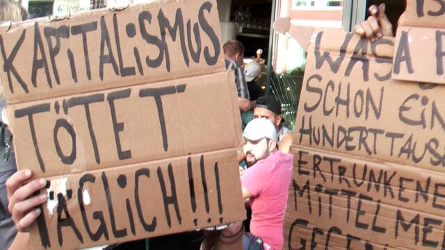 Protest am Tag nach der "Schlacht"