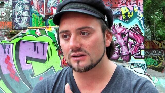 Sebastián Saavedra im Interview zu den Vorfällen in der Schanze vom 7. Juli
https://www.facebook.com/notes/max-bryan/rote-flora-was-wird-aus-dem-szenetreff/1856247924393114/