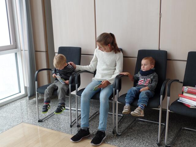 Sogar die ganz Kleinen fanden Interessantes zum Blättern und Schauen