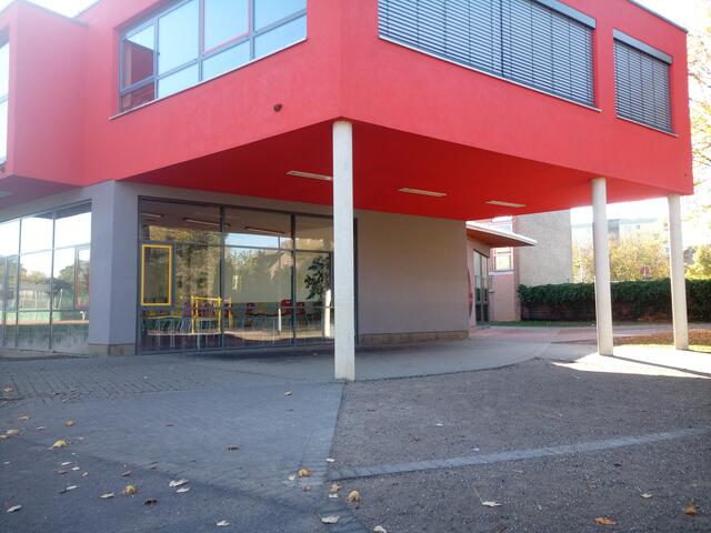 Schulkomplex in Dormagen (Hier wurden die Schulszenen gedreht)