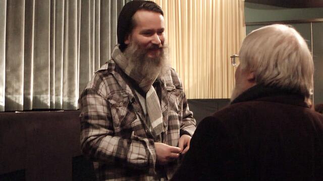 Nicht zu vergessen auch die massenhaft rechtswidrige Überwachung und Ausspähung von System-Kritikern. Erst dieser Tage wurde bekannt, dass das BKA in deren Sammelwut klar über´s Ziel hinausschoss und nun sogar Fälle dieser Art zu vertuschen versucht, wie dieser Bericht belegt:

--> https://www.jungewelt.de/artikel/319332.big-brother-verwischt-spuren.html