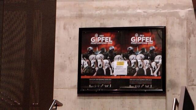 32 Journalisten wurden während des G20 - wegen meist dubioser Vorwürfe - nachträglich die Presseakkreditierungen entzogen. Im Falle des Pressefotografen Po Ming Cheung wurden die Daten des ihm betreffenden Vorgangs einfach so gelöscht, so dass die Rechtmäßigkeit dieser Datenspeicherung im Nachhinein nicht mehr nachprüfbar ist. Da fragt man sich schon, in was für einem Rechtsstaat wir leben, wo offenbar jeder mit genügend Macht ausgestattet schalten und walten kann wie ihm beliebt.