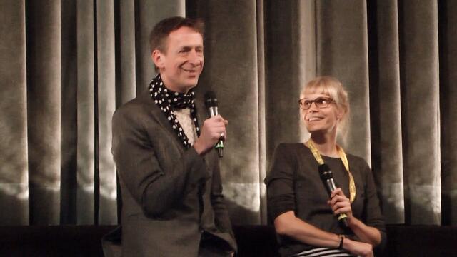 Freut sich über die vielen Besucher - Rasmus Gerlach vor der Uraufführung seines Films: "Der Gipfel - Performing G20".