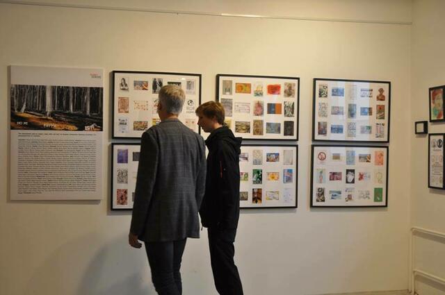 Foto - Impressionen von der Vernissage Kunstvernetzt