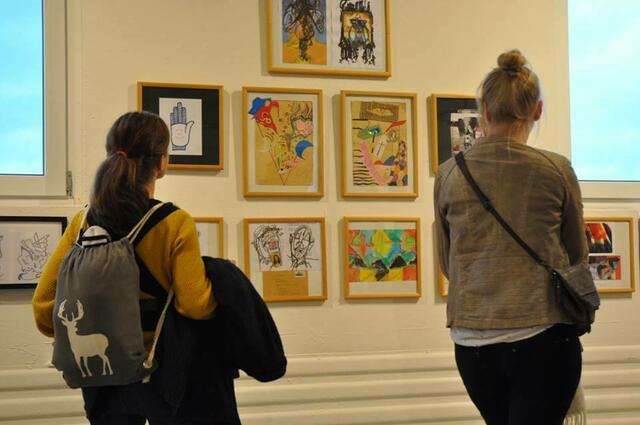 Foto - Impressionen von der Vernissage Kunstvernetzt