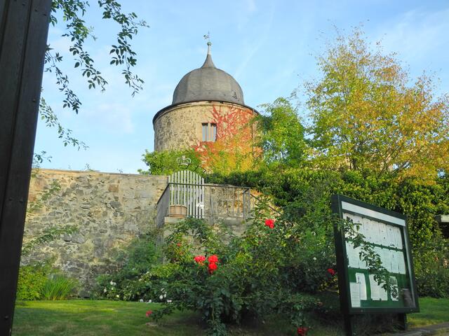 Eingang zum Rosengarten......