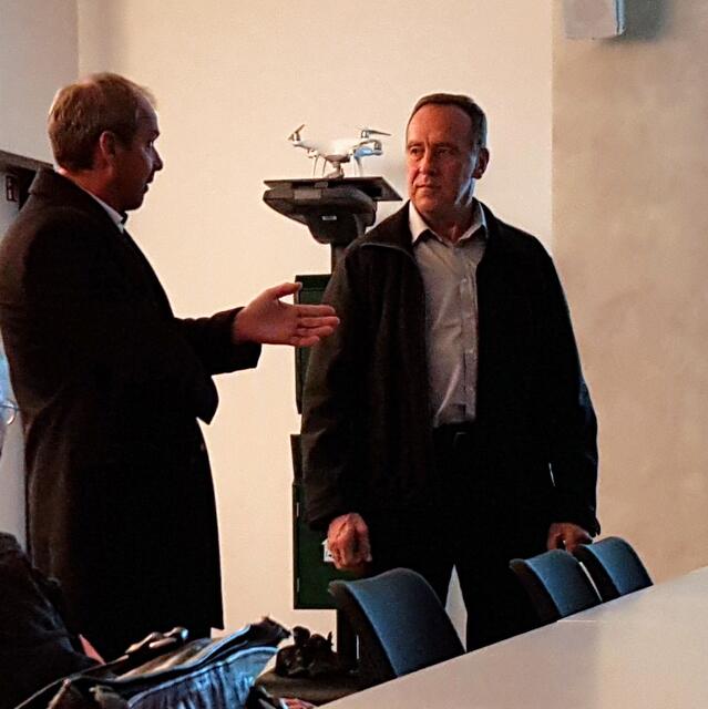 Auch der Leiter der LEW Kommunalbetreuung, Herr Peter Kraus kam noch