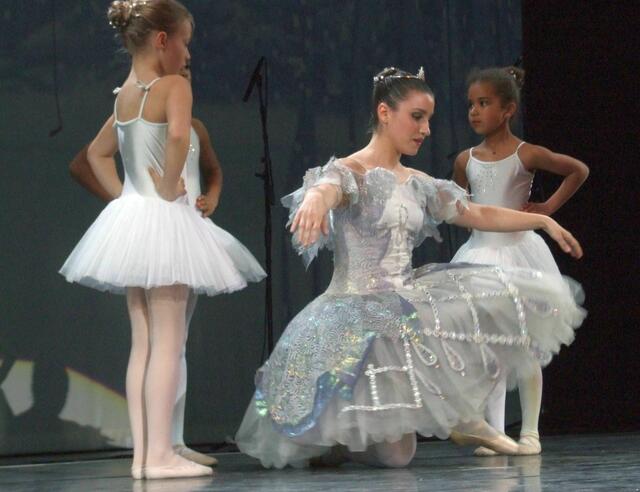 Nicht nur Musik und Gesang bietet die Musikschule, auch professionellen Unterricht in Ballett. Foto: Siegfried P. Rupprecht
