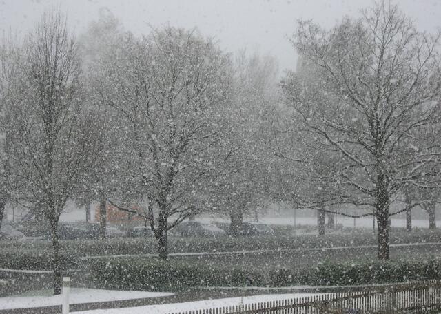 Letzte Woche: Plötzlicher Wintereinbruch, matschige Straßen. Ich gebe es gerne zu: Das ist nicht MEIN Wetter!