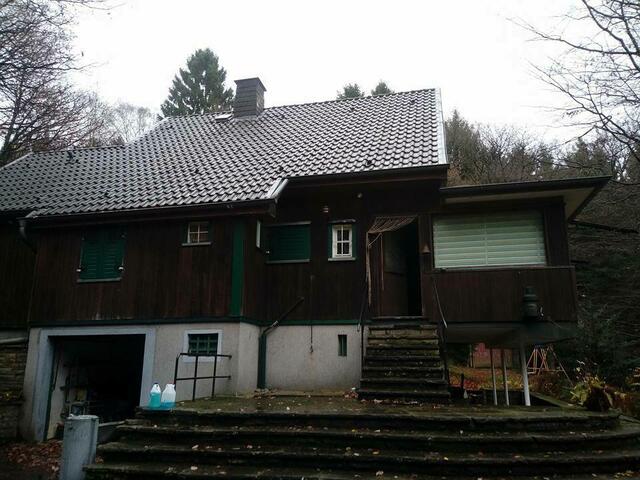 Das Forsthaus im Herbst 2017