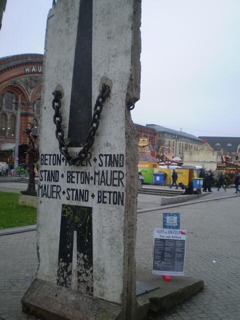 2. Dezember 2017: Blick auf den Bahnhofsplatz in Bremen