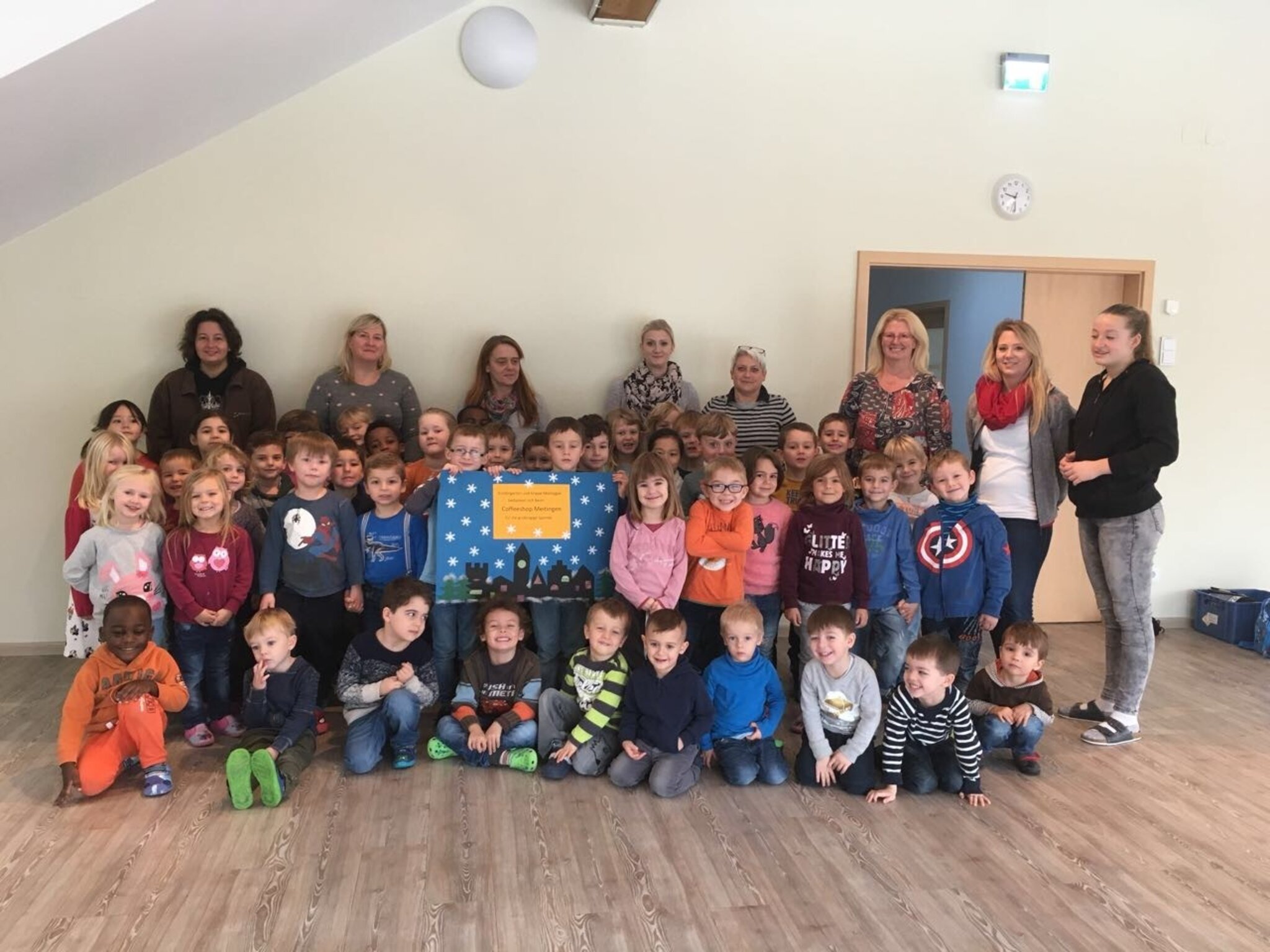 Eine stattliche Summe für den Kindergarten in der Gartenstraße - Meitingen