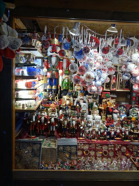 Christkindlmarkt 2017 am Wiener Rathausplatz