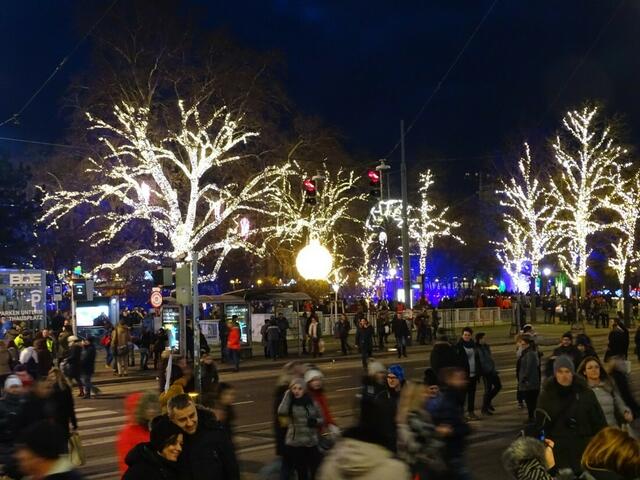 Christkindlmarkt 2017 am Wiener Rathausplatz