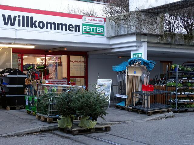 Danach führte mich mein Weg zu unserem Baumarkt, wo man mir als Werbegeschenk auch gleich den Firmenkalender fürs nächste Jahr mitgab.