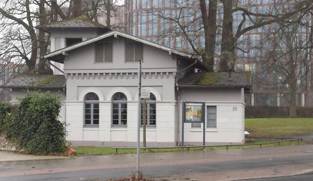 Invalidenhaus, jetzt Kz- Gedenkstätte mit öffentlichem Archiv