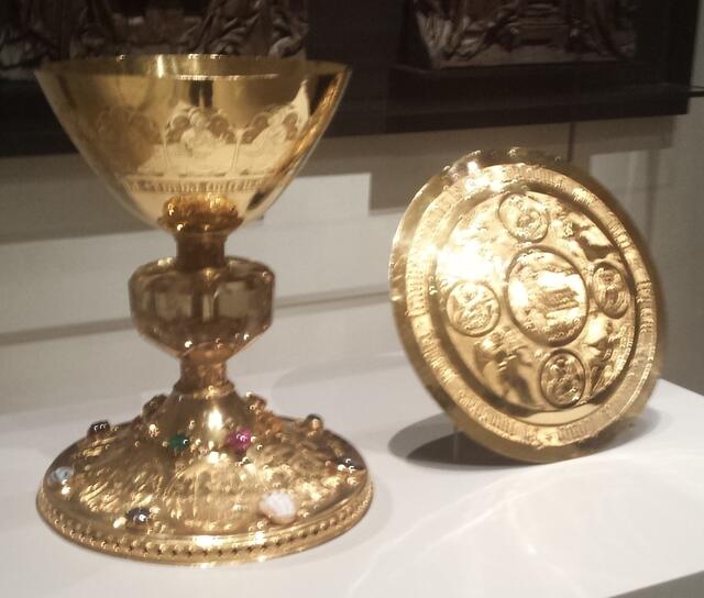 Goldkelch und Patene des Bischofs Gerhard, dommuseum Hildesheim
