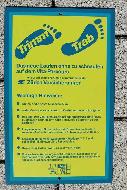 Neuwertiges Zusatzschild "Laufen ohne zu schnaufen" (16.07.2015)