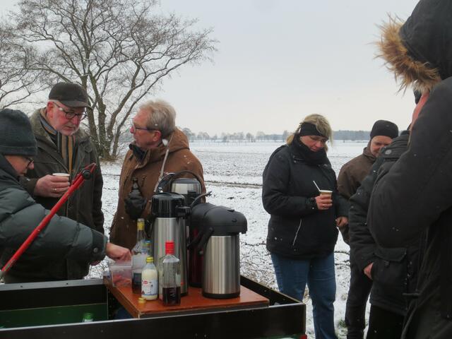 Boßelpause mit Glühwein und Kakao