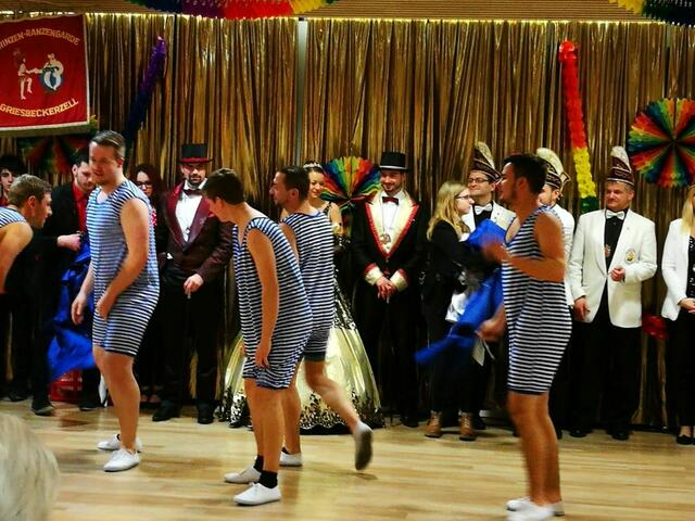 Faschingsball mit "Zell ohne See"