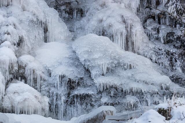 Romkerhaller Wasserfall - Eiskaskaden