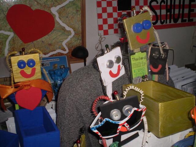 Obama-BAKI (mit Sonnenbrille)