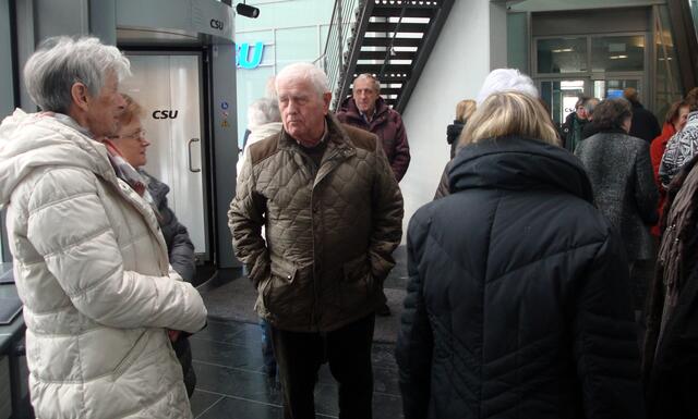 In der Landesleitung angekommen