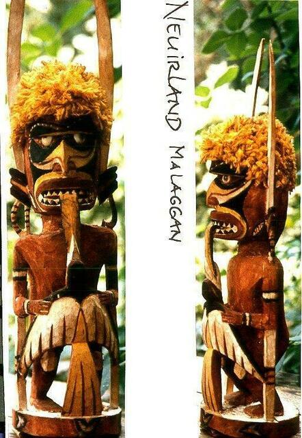 Neuirland, Figur der Mallaggan-Totenfeier