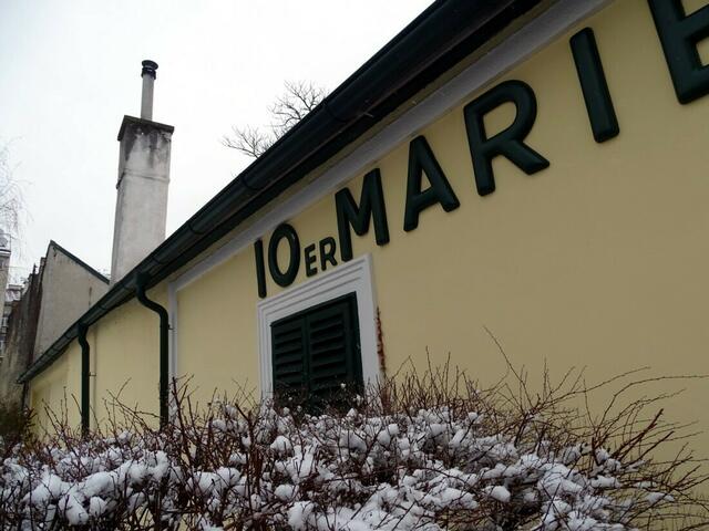 Winter bei der Pfarrkirche Alt-Ottakring im 16. Wiener Gemeindebezirk Ottakring