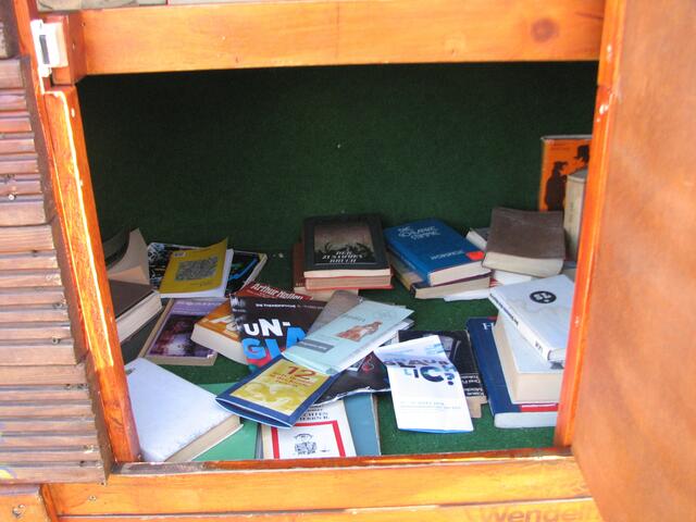 Gut sortierte Bücher....