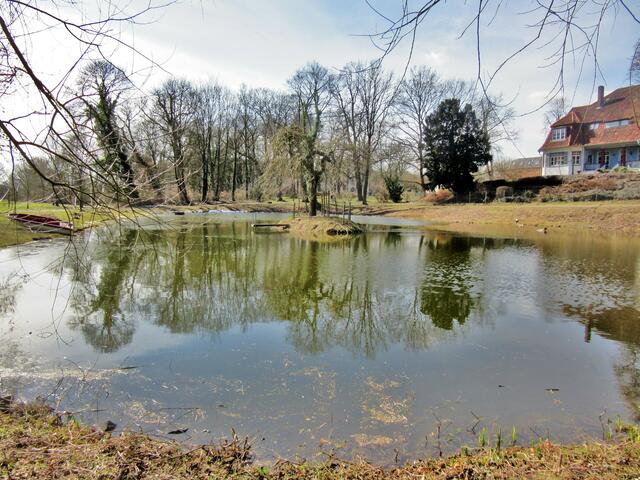 Kleiner See im "Hinüberschen Garten"
