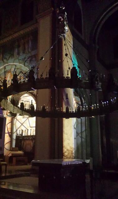 Godehardikirche, Radleuchter