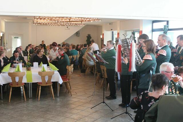 Musikalische Einstimmung