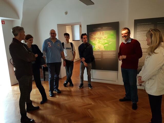 Das großartige Museum Dolnejska.