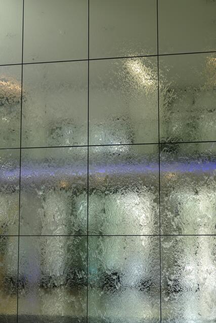 Wasserwand in der Wandelhalle