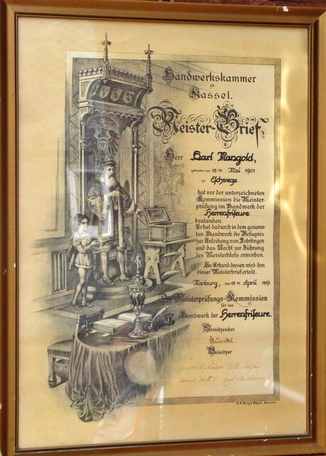 Meisterbrief eines Herrenfriseurs